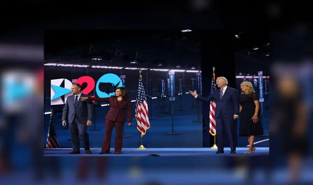 WILMINGTON, DELAWARE - AUGUST 19: Democratic vice presidential nominee U.S. Sen. Kamala Harris (D-CA) and her husband Douglas Emhoff and Democratic presidential nominee Joe Biden and his wife Dr. Jill Biden appear on stage after Harris delivered her acceptance speech on the third night of the Democratic National Convention from the Chase Center August 19, 2020 in Wilmington, Delaware. The convention, which was once expected to draw 50,000 people to Milwaukee, Wisconsin, is now taking place virtually due to the coronavirus pandemic. Harris is the first African-American, first Asian-American, and third female vice presidential candidate on a major party ticket. Win McNamee/Getty Images/AFP WILMINGTON, DELAWARE - AUGUST 19: Democratic vice presidential nominee U.S. Sen. Kamala Harris (D-CA) and her husband Douglas Emhoff and Democratic presidential nominee Joe Biden and his wife Dr. Jill Biden appear on stage after Harris delivered her acceptance speech on the third night of the Democratic National Convention from the Chase Center August 19, 2020 in Wilmington, Delaware. The convention, which was once expected to draw 50,000 people to Milwaukee, Wisconsin, is now taking place virtually due to the coronavirus pandemic. Harris is the first African-American, first Asian-American, and third female vice presidential candidate on a major party ticket. Win McNamee/Getty Images/AFP