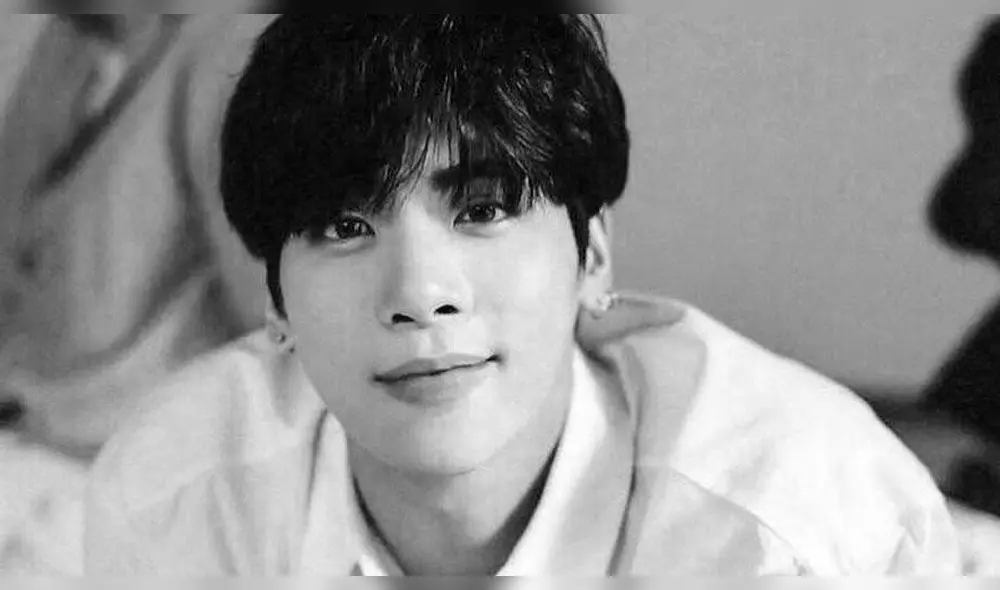 El 18 de diciembre de 2017, el mundo perdió una de sus estrellas más brillantes   Jonghyun, vocalista de SHINee.