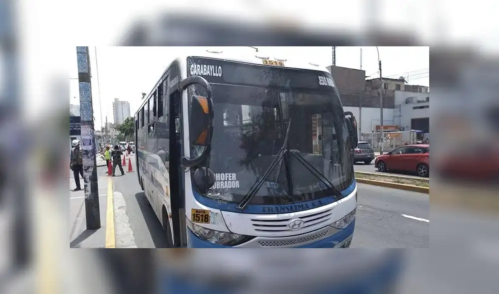 #YoDenuncio: vehículo choca contra poste de luz en Pueblo Libre #YoDenuncio: vehículo choca contra poste de luz en Pueblo Libre