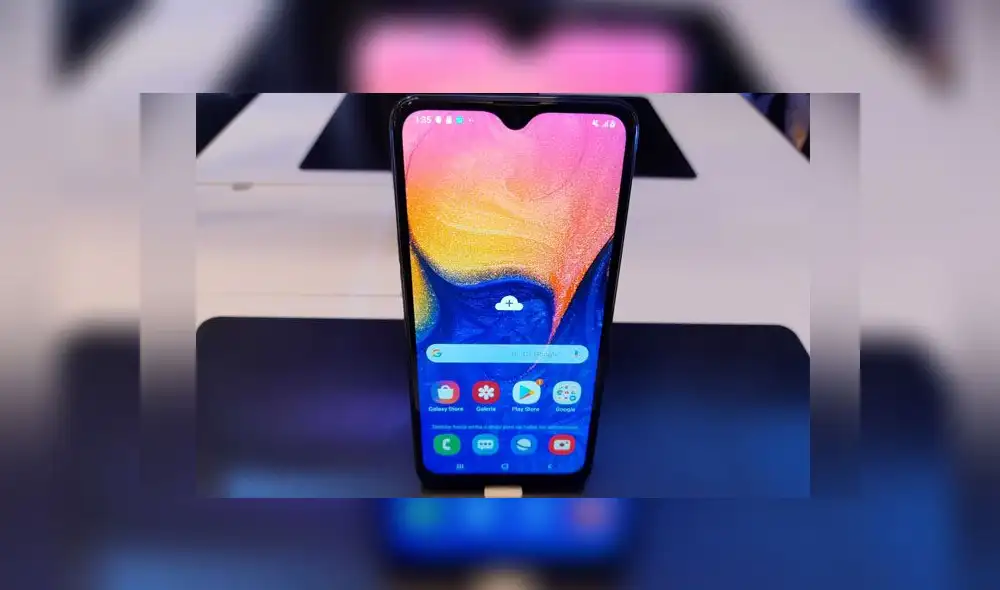 El Samsung Galaxy A10s llega con una pantalla de 6.2’’ HD+ TFT, Infinity-V Display.