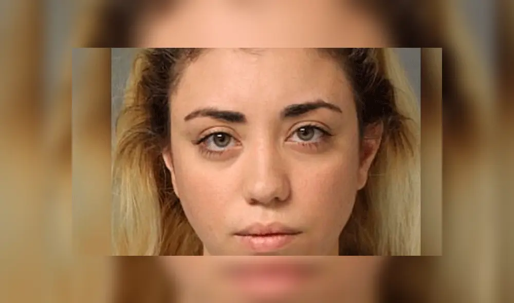 Maestra se entregó a la justicia luego que su alumno la denunciara por abuso sexual. Foto: Infobae. Maestra se entregó a la justicia luego que su alumno la denunciara por abuso sexual. Foto: Infobae.