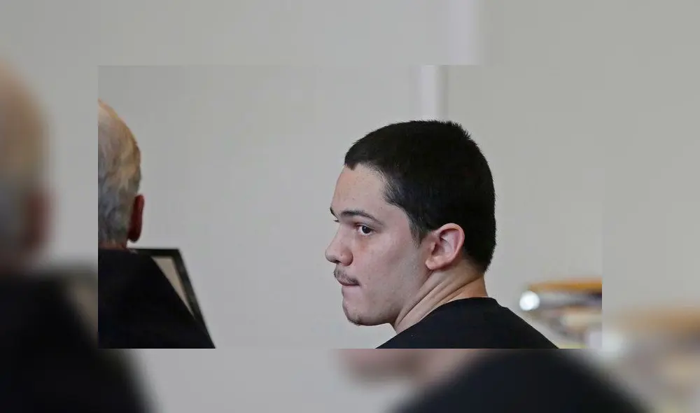 Matthew Borges fue condenado a doble cadena perpetua por decapitar a su compañero de clases. Foto: Eagletribune.