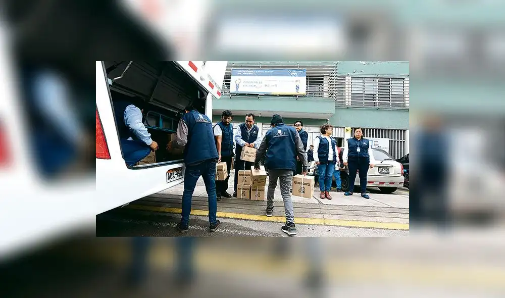 Material. Todos los recursos necesarios para la elección de mañana fueron enviados ayer a las provincias de Arequipa.