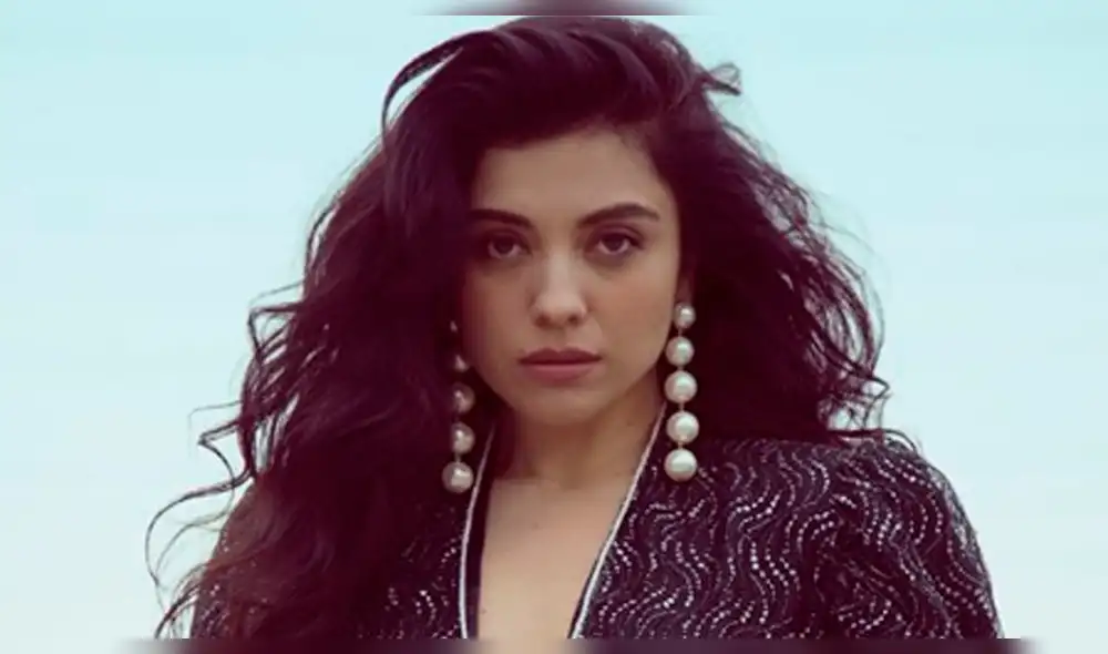 Mon Laferte revela su dura lucha contra la depresión