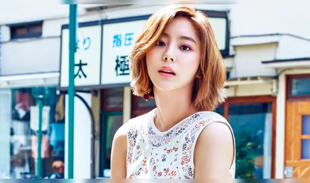 Kim Yu Jin, más conocida por su nombre artístico Uee, es una cantante y actriz surcoreana.