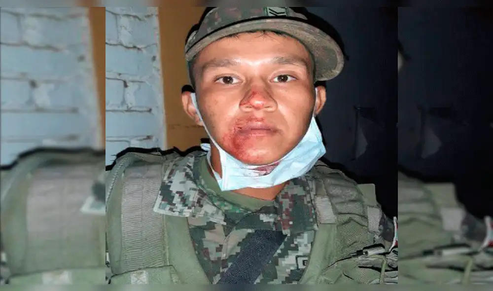 Sujeto golpea a soldados en la ciudad de Sullana. Sujeto golpea a soldados en la ciudad de Sullana.