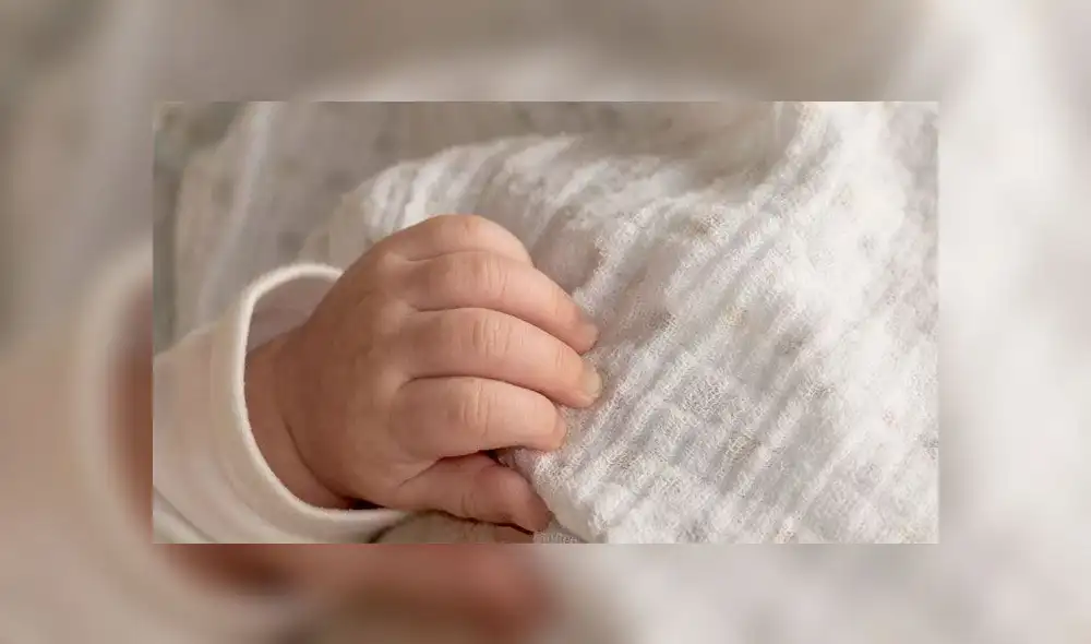 Mujer que era maltratada sufre crisis nerviosa y asesina a puñaladas a su bebé