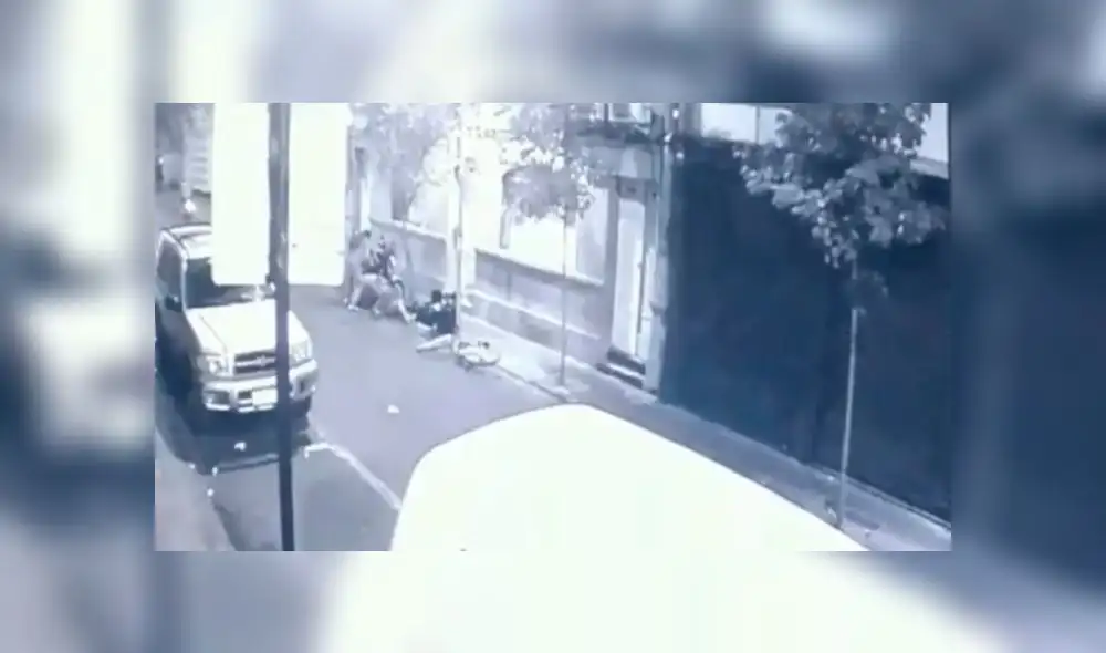 Grupo de chinos atacaron con machetes a peruano que los asaltó [VIDEO]