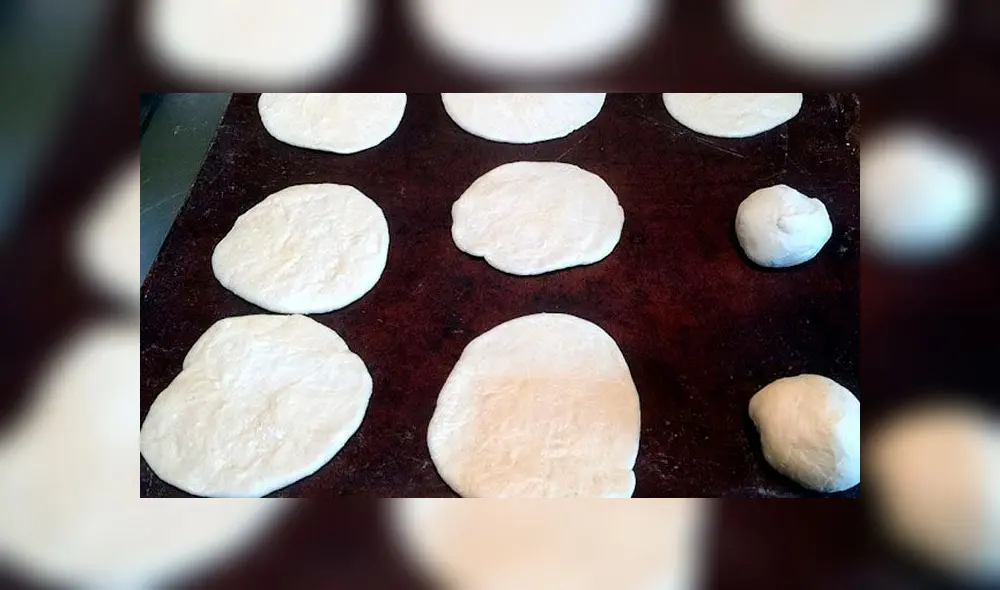 Cachanga proviene de la palabra quechua "kachangu".