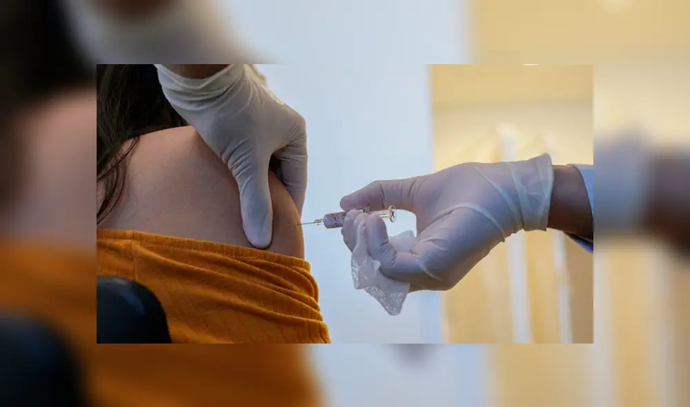 Sinovac Biotech y Sinopharm esperan que sus vacunas sean aprobadas tras los ensayos de la fase 3, hacia a fines del año. Foto: AFP Sinovac Biotech y Sinopharm esperan que sus vacunas sean aprobadas tras los ensayos de la fase 3, hacia a fines del año. Foto: AFP