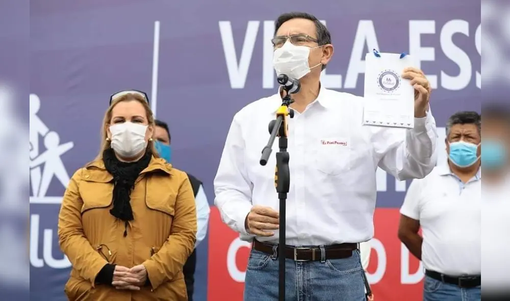 Presidente Martín Vizcarra inaugura hospital de campaña en Chimbote.