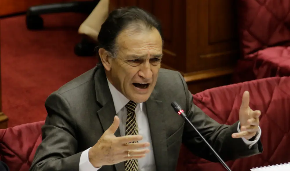 Héctor Becerril. Foto: John Reyes. Héctor Becerril. Foto: John Reyes.