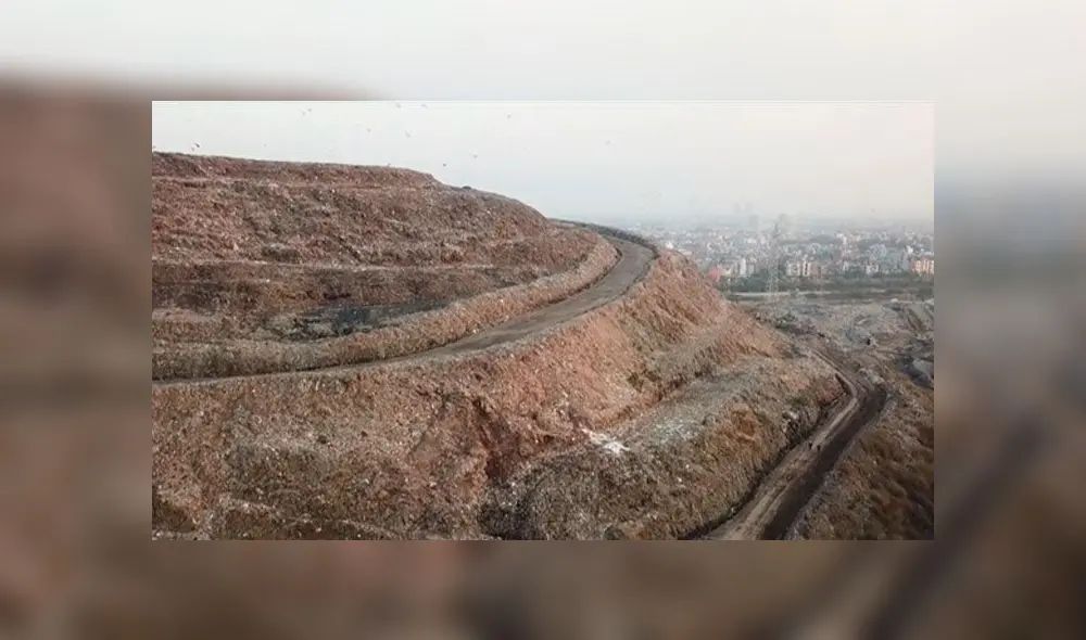 “El Everest de la basura”: India tiene la montaña de desechos más alta del mundo [VIDEO]