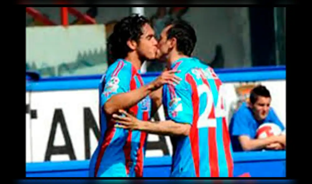 Día Internacional del Beso: repasa algunas ‘muestras de cariño’ en el fútbol [FOTOS y VIDEOS]