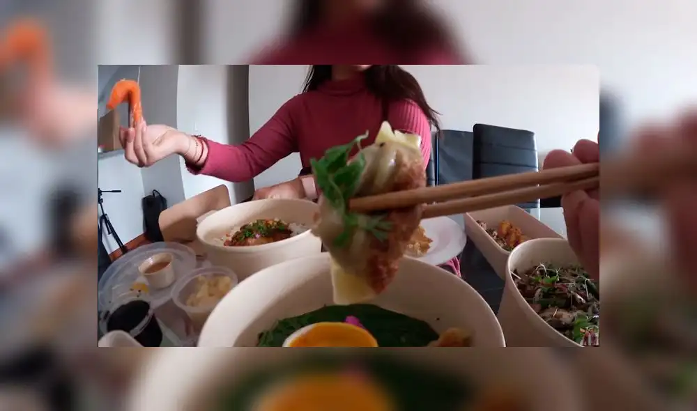 Desliza las imágenes para ver lo que contiene este lujoso platillo que es ofrecido por un restaurante peruano. Foto: El Cholo Mena/YouTube