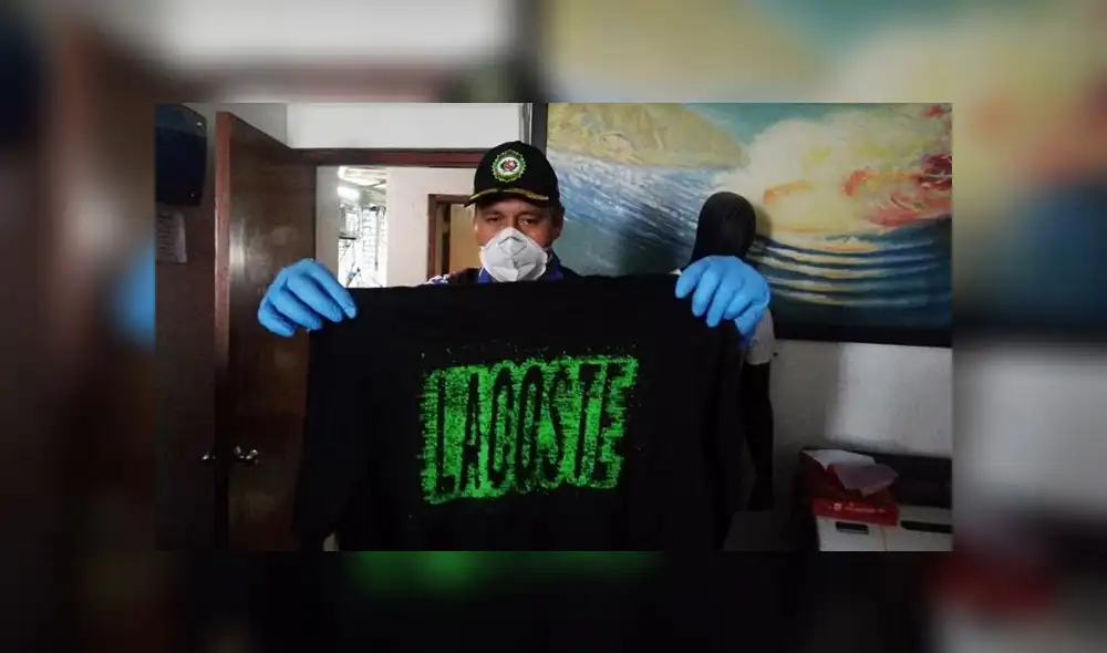 Policía encontró a varias personas trabajando dentro de taller. (Foto: Captura de video / Policía) Policía encontró a varias personas trabajando dentro de taller. (Foto: Captura de video / Policía)