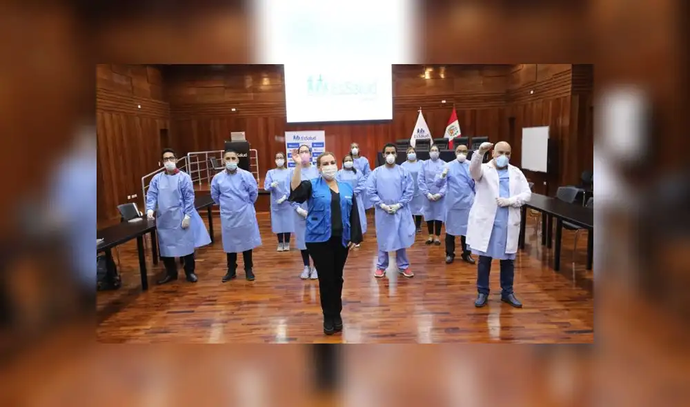 Médicos extranjeros son colegiados en el país y cuentan con el título profesional validado por Sunedu. (Foto: EsSalud)