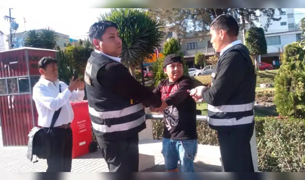 Artesano usaba Facebook para captar y abusar de escolares en Arequipa Artesano usaba Facebook para captar y abusar de escolares en Arequipa