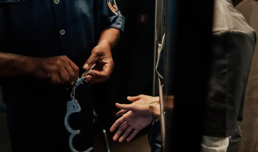 Dos hombres fueron condenados a 18 años de prisión luego de 4 años de haber violado y asesinado a una mujer de 39 años. Foto: Tirant Editorial