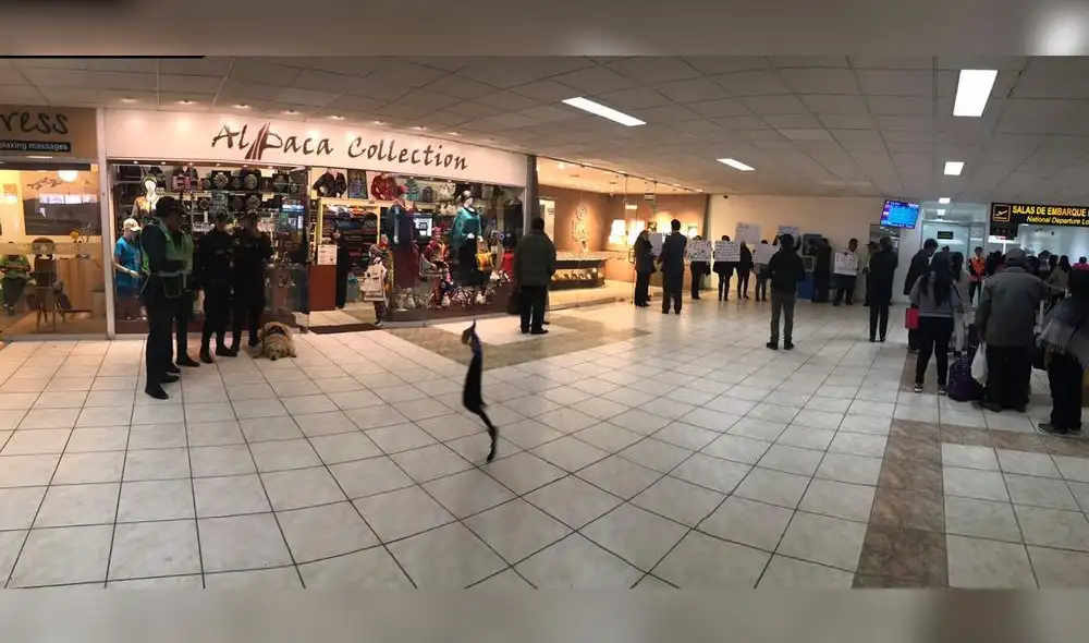 Denuncian presuntas irregularidades en licitación de stand en aeropuerto del Cusco. Denuncian presuntas irregularidades en licitación de stand en aeropuerto del Cusco.