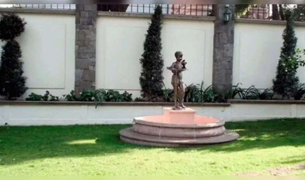 Interiores de la mansión de Roberto Gómez Bolaños y Florinda Meza. Interiores de la mansión de Roberto Gómez Bolaños y Florinda Meza.