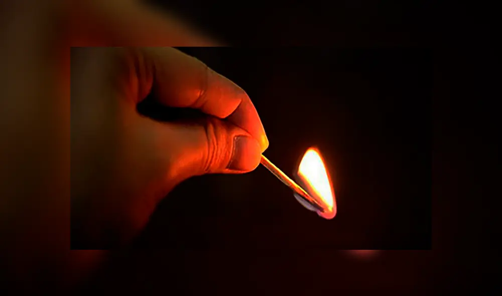 Sujeto rocía con gasolina a su pareja y le prende fuego