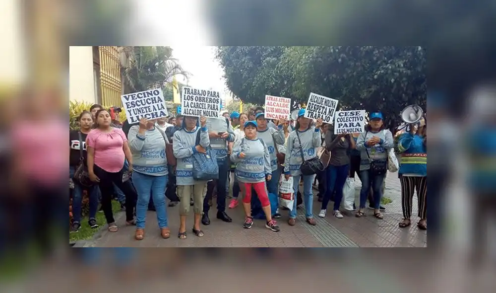 Miraflores: continúan reclamos por despido masivo a trabajadores de limpieza [VIDEO]