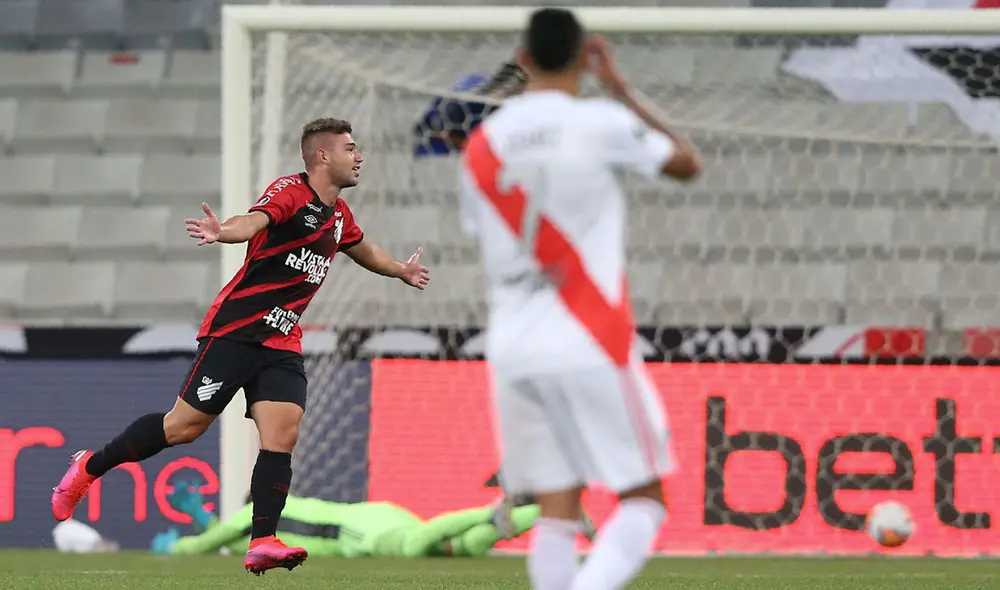 River Plate y Athetlico Paranaense juegan por la ida de los octavos de final de la Copa Libertadores 2020. Foto: AFP River Plate y Athetlico Paranaense juegan por la ida de los octavos de final de la Copa Libertadores 2020. Foto: AFP