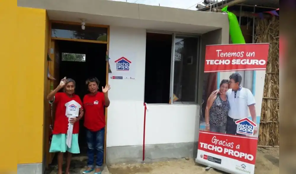 Avanza construcción de viviendas definitivas