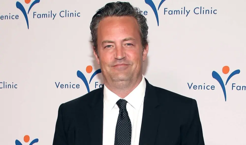 Matthew Perry, actor de Friends, confirma su compromiso matrimonial. Foto: Agencia AFP