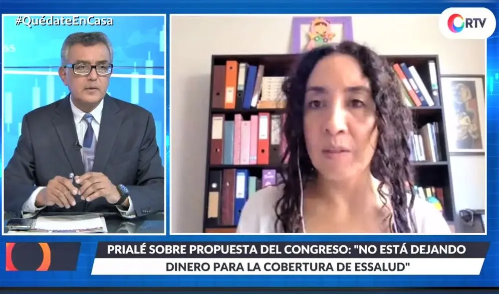 Giovanna Prialé en RTV Economía, conducido por el periodista Rumi Cevallos. Foto: Captura.