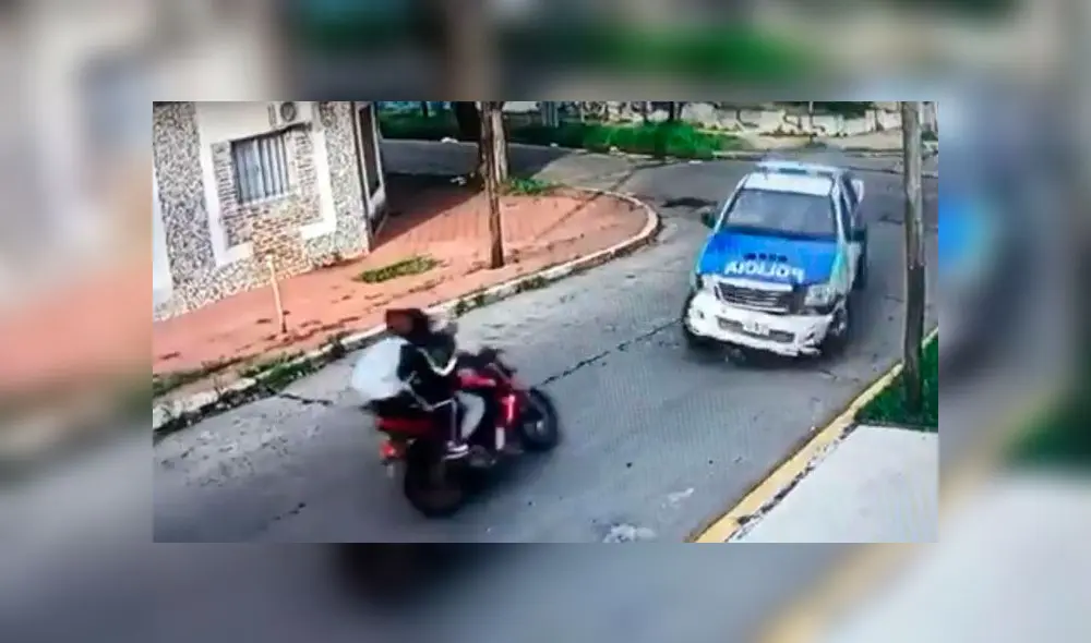 Un delincuente murió tras chocarse contra el patrullero que los seguía. Foto: Captura