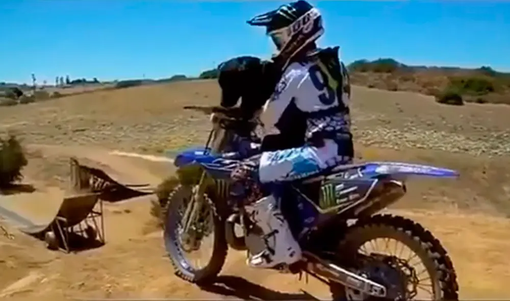 Desliza las imágenes para ver la valentía de un perro al practicar un deporte extremo junto con su dueña. Foto: captura de YouTube