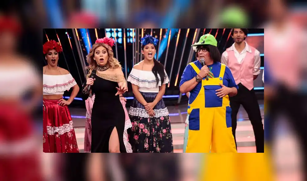 "Niño Alfredito" hace 'piropo' subido de tono a Gisela Valcárcel [VIDEO]