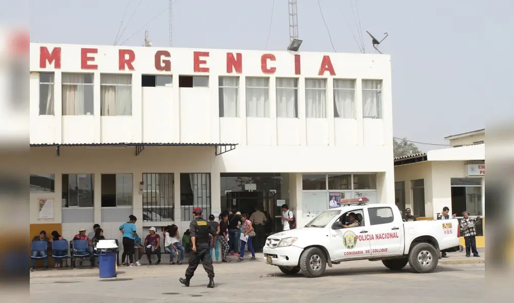 Joven mujer dio a luz en el baño de hombres del hospital Sergio Bernales Joven mujer dio a luz en el baño de hombres del hospital Sergio Bernales
