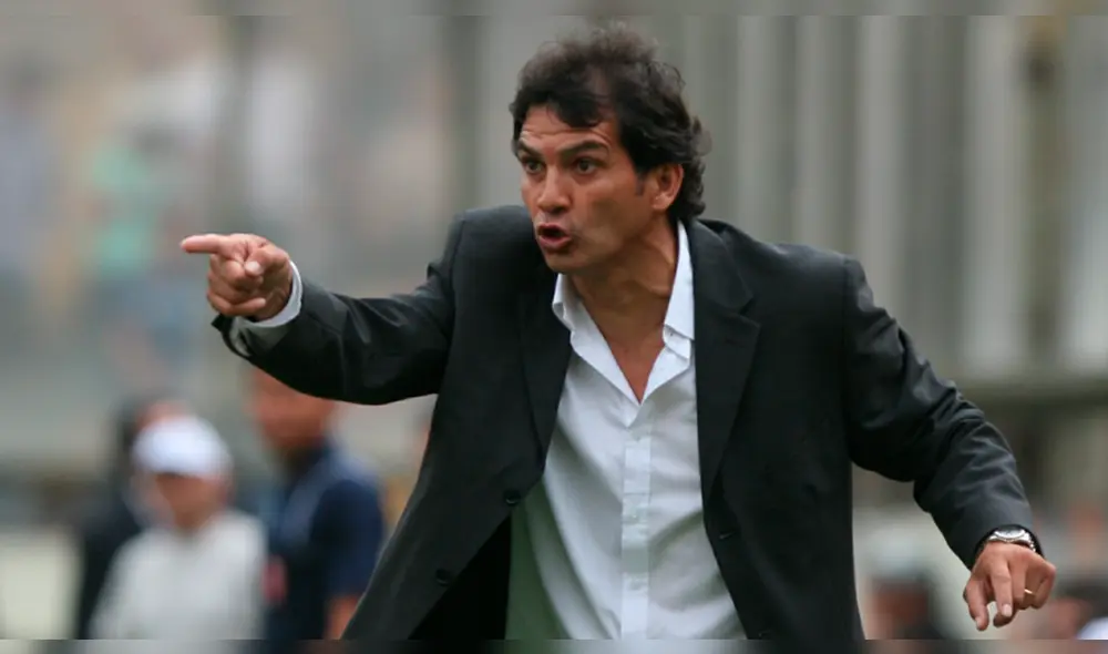 Universitario: presidente de UTC confiesa que Franco Navarro reafirmó compromiso con el club. Universitario: presidente de UTC confiesa que Franco Navarro reafirmó compromiso con el club.