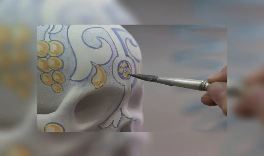 Proceso de decoración de una loza de Talavera. IPCE/MINISTERIO DE CULTURA