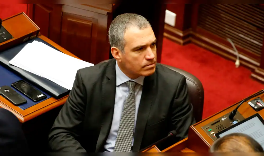 Del Solar entregará mañana información sobre aumento de presupuesto en consultorías Del Solar entregará mañana información sobre aumento de presupuesto en consultorías