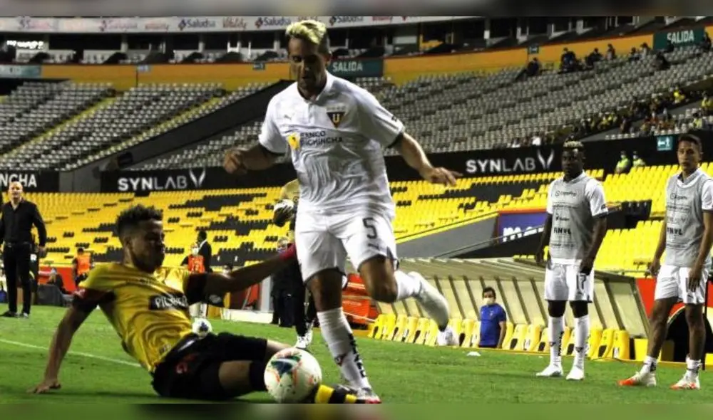 LDU Quito vs Barcelona SC juegan desde las 8:15 p. m. (hora peruana y ecuatoriana). Foto: EFE LDU Quito vs Barcelona SC juegan desde las 8:15 p. m. (hora peruana y ecuatoriana). Foto: EFE