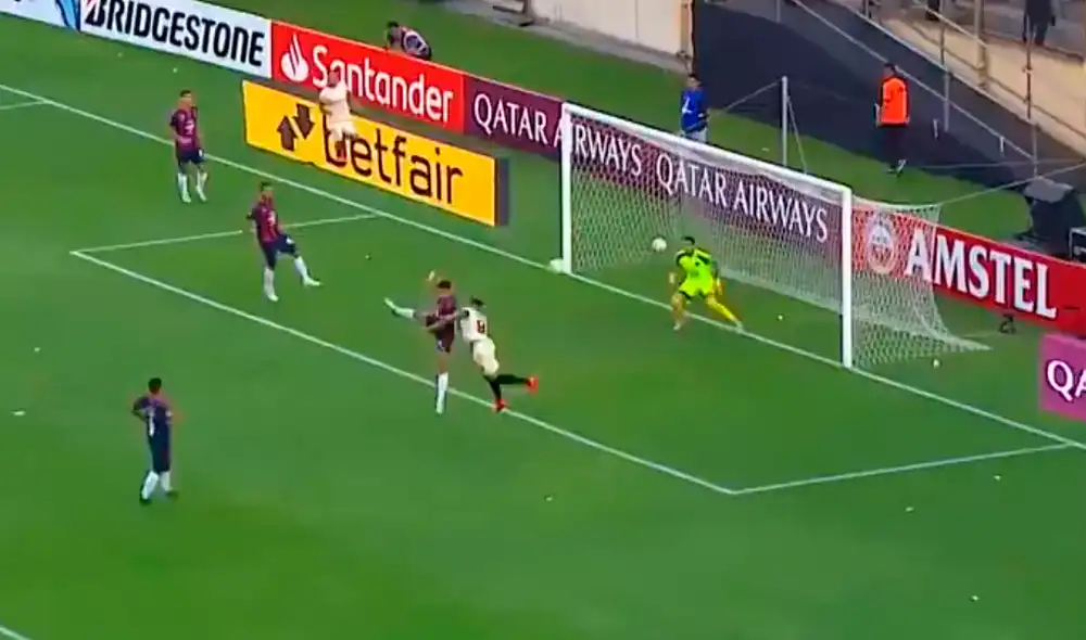 El gol de Universitario contra Cerro Porteño en el partido de ida de la segunda fase de Copa Libertadores fue elegido como el mejor de la jornada. El gol de Universitario contra Cerro Porteño en el partido de ida de la segunda fase de Copa Libertadores fue elegido como el mejor de la jornada.