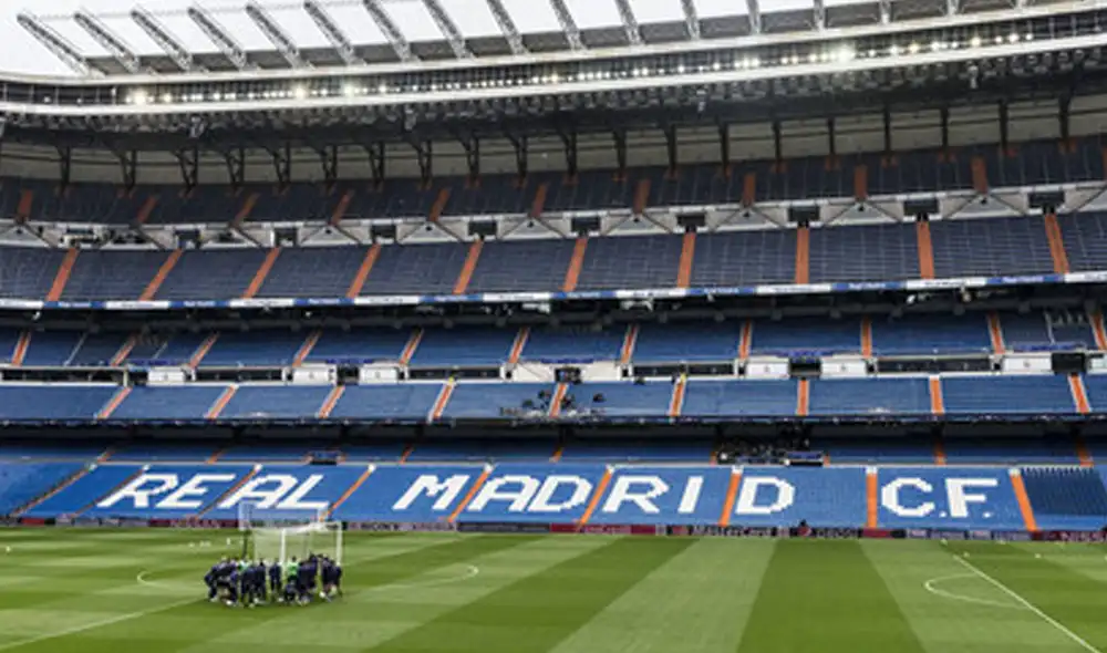 Real Madrid no jugaría en el Bernabéu en el resto de la temporada. Real Madrid no jugaría en el Bernabéu en el resto de la temporada.
