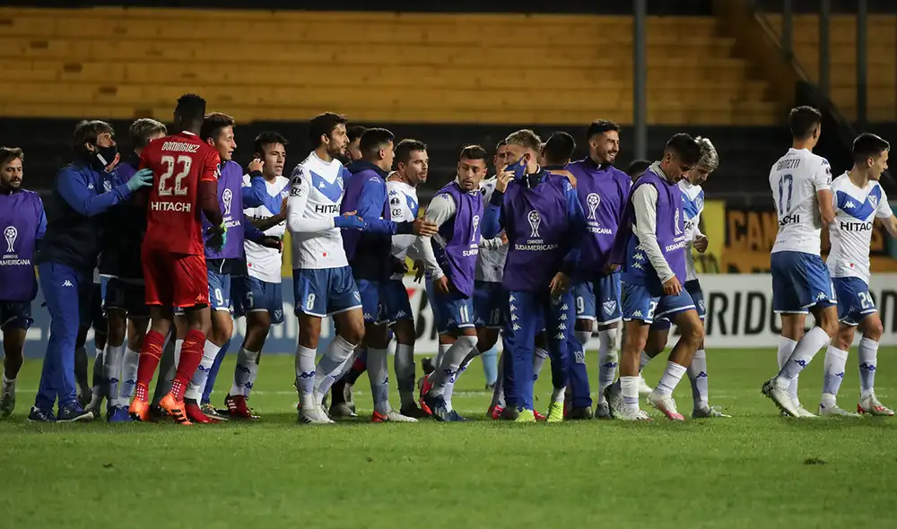 Vélez y Deportivo Cali juegan este martes por la ida de los octavos de final de la Copa Sudamericana 2020. Foto: AFP Vélez y Deportivo Cali juegan este martes por la ida de los octavos de final de la Copa Sudamericana 2020. Foto: AFP