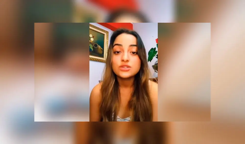 Desliza las imágenes para ver a la joven peruana que causó furor por hablar en varios acentos extranjeros. Foto: Mariana Ramírez Desliza las imágenes para ver a la joven peruana que causó furor por hablar en varios acentos extranjeros. Foto: Mariana Ramírez