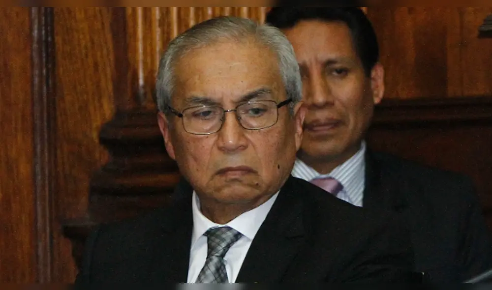 Pedro Chávarry cesa a fiscal que apoya a José Domingo Pérez