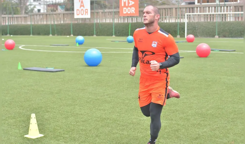 Adrían Zela busca su revancha en Chavelines. Foto Prensa Chavelines