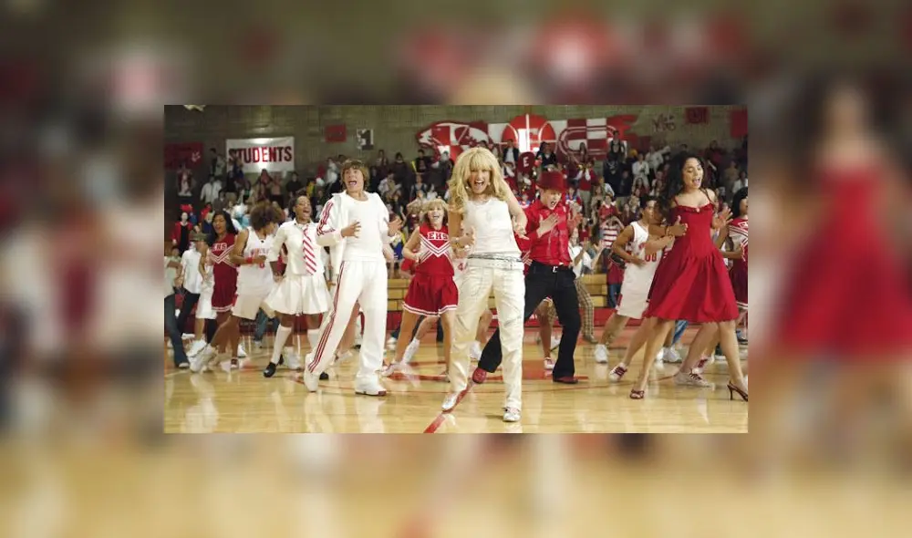 HIGH SCHOOL MUSICAL-Disney Channel Original Movie "High School Musical" tells the story of two high school students - Troy (Zac Efron), a popular basketball player and Gabriella (Vanessa Anne Hudgens), a shy, brainy newcomer - who share a secret passion for singing. When these two seemingly polar opposites decide to join forces and go out for the lead roles in the school musical, it wreaks havoc on East High's rigid social order. But by defying expectations and pursuing their dreams, Troy and Gabriella inspire other students to go public with some surprising hidden talents of their own. "High School Musical" premieres FRIDAY, JANUARY 20 (8:00 p.m., ET/PT) on Disney Channel.
(DISNEY CHANNEL/FRED HAYES)
HIGH SCHOOL MUSICAL-Disney Channel Original Movie "High School Musical" tells the story of two high school students - Troy (Zac Efron), a popular basketball player and Gabriella (Vanessa Anne Hudgens), a shy, brainy newcomer - who share a secret passion for singing. When these two seemingly polar opposites decide to join forces and go out for the lead roles in the school musical, it wreaks havoc on East High's rigid social order. But by defying expectations and pursuing their dreams, Troy and Gabriella inspire other students to go public with some surprising hidden talents of their own. "High School Musical" premieres FRIDAY, JANUARY 20 (8:00 p.m., ET/PT) on Disney Channel.
(DISNEY CHANNEL/FRED HAYES)