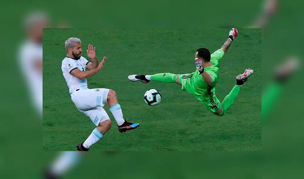 Argentina vs. Colombia: Ospina se juega la vida tras pase filtrado de Messi [VIDEO]