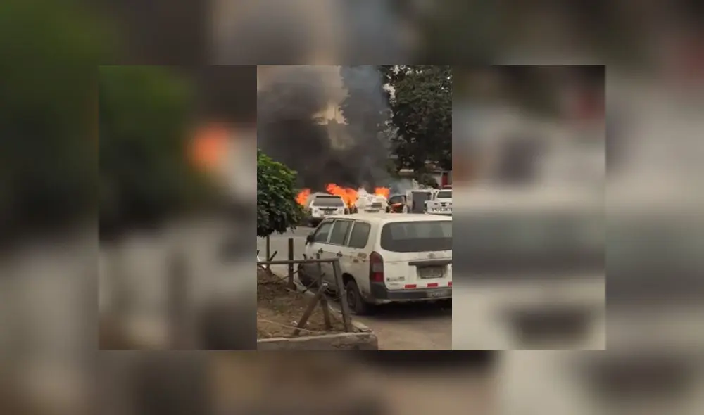 Auto se incendio en plena vía pública. Foto: Captura.