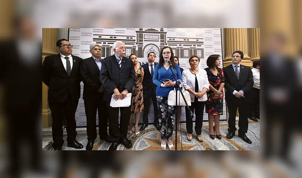 Postura. En su momento, Rosa Bartra expresó estar en contra de los proyectos de referéndum y reforma política.