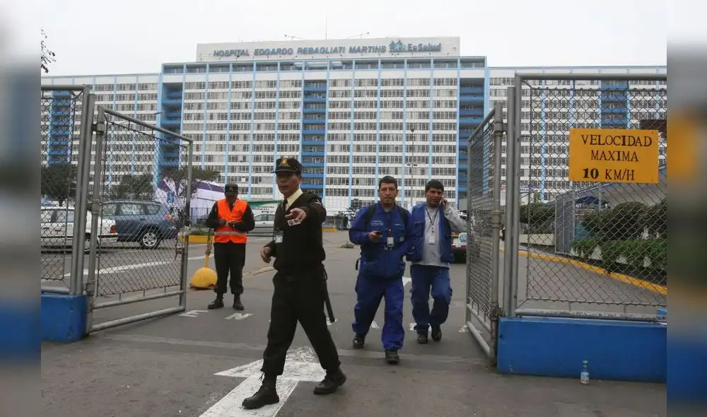 Desde hoy hospitales de EsSalud de Arequipa y Lima tendrán tres turnos